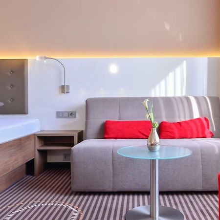 Hotel Fuchsen Kirchheim unter Teck Buitenkant foto