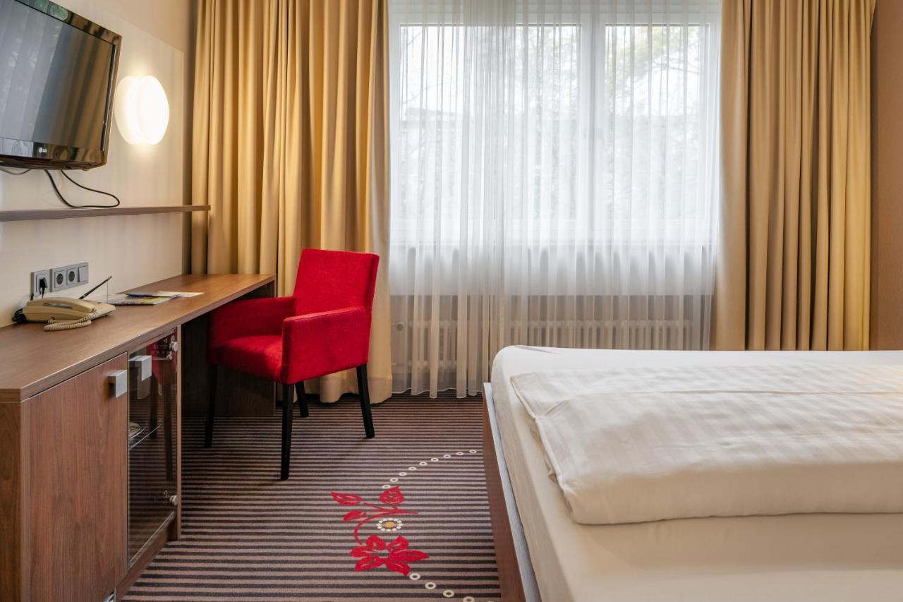 Hotel Fuchsen Kirchheim unter Teck Buitenkant foto