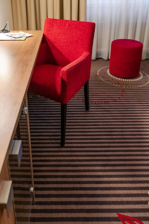 Hotel Fuchsen Kirchheim unter Teck Buitenkant foto