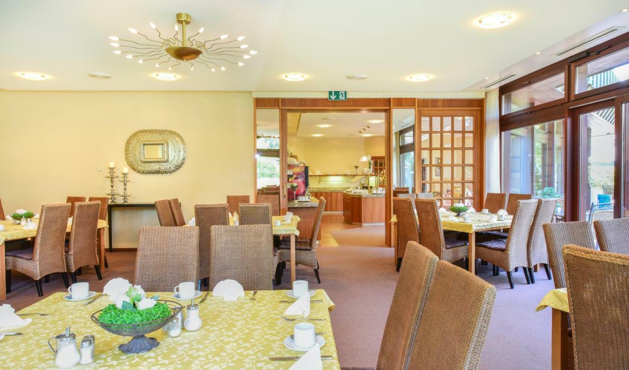 Hotel Fuchsen Kirchheim unter Teck Buitenkant foto