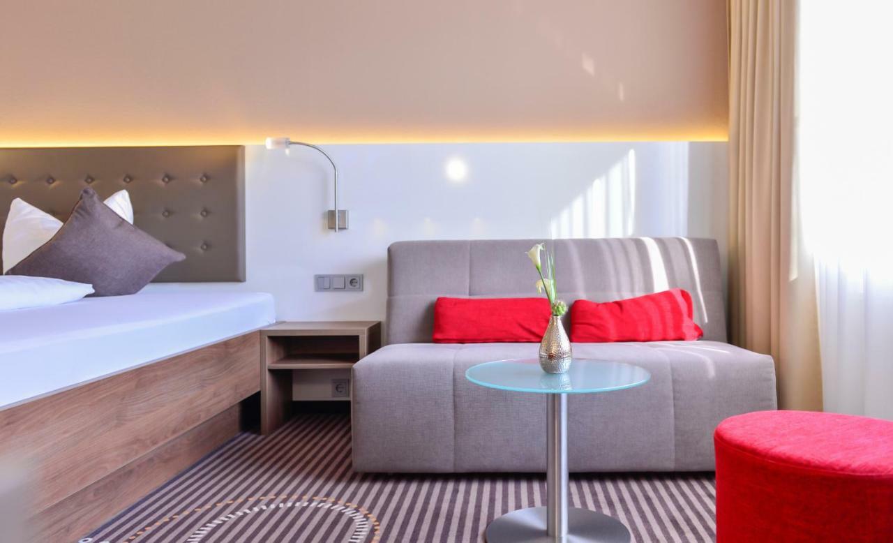 Hotel Fuchsen Kirchheim unter Teck Buitenkant foto
